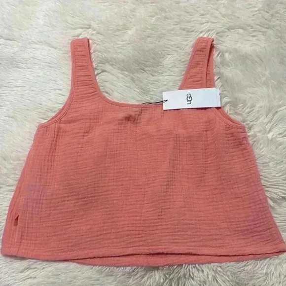 UGG Cinthia Tank - Picture 3 of 5